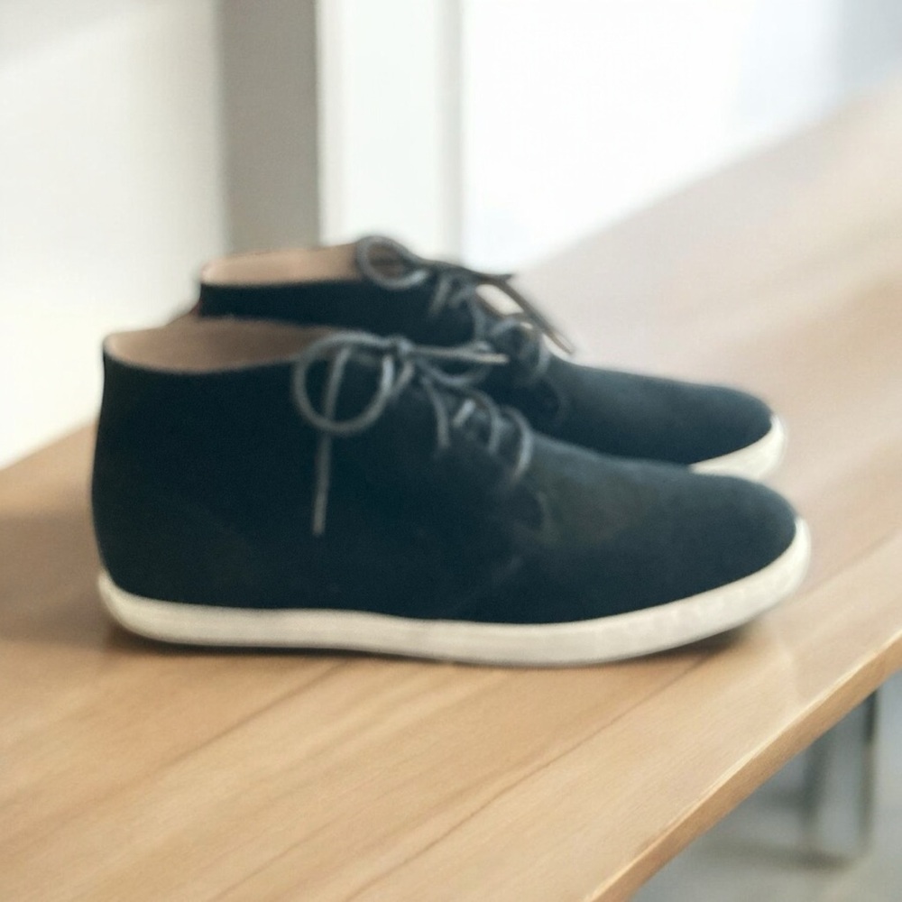 Cole Haan Men’s Pinch Weekender Chukka Boots size 10.5 Black Suede. - Picture 2 of 7